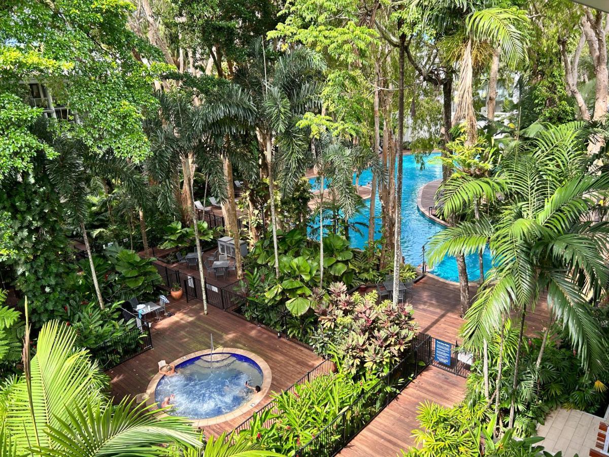 Palm Cove Beachside Apartments - Pool And Garden Views Exteriér fotografie